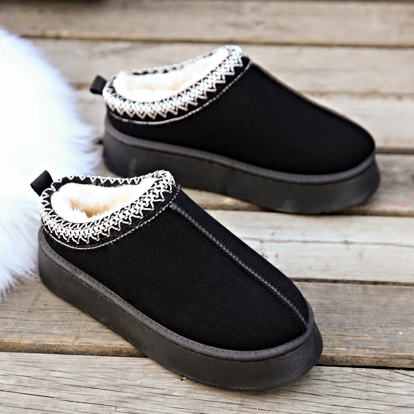 👟Waterproof, thickened, warm, and non-slip snow boots