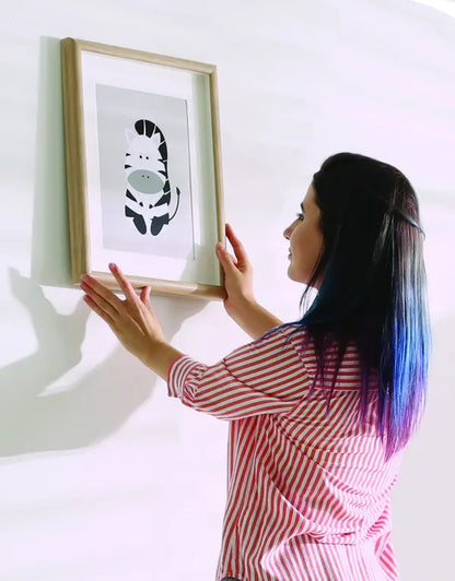 📏Install picture frame and hang balance ruler